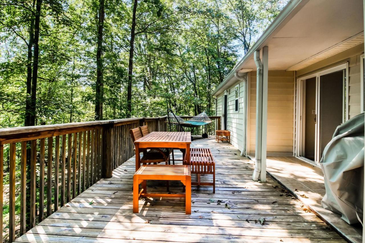 Doe Heights Chalet Batesville Esterno foto