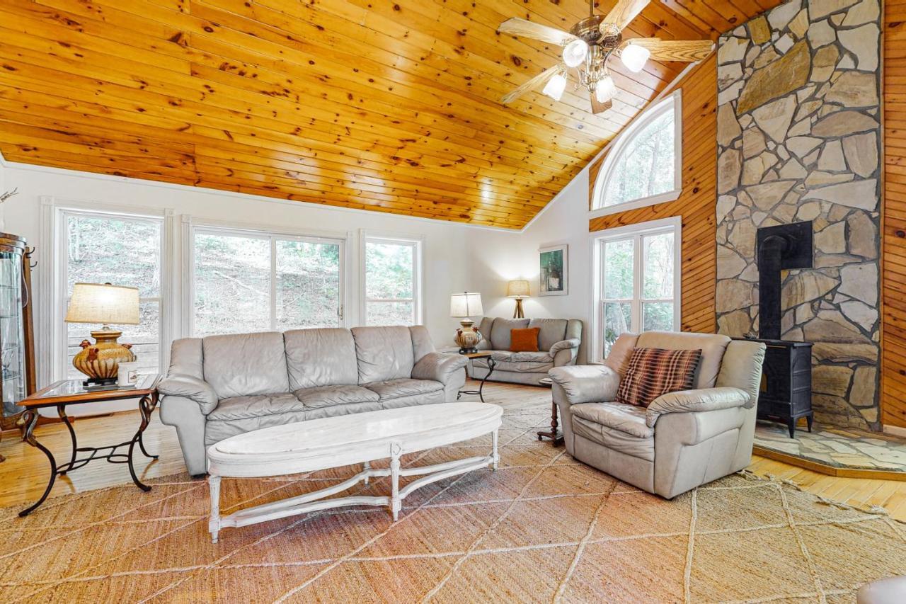 Doe Heights Chalet Batesville Esterno foto