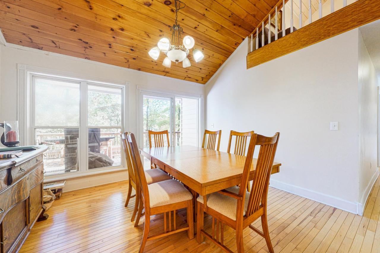 Doe Heights Chalet Batesville Esterno foto